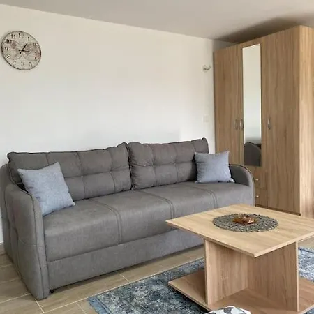 Zaovinski Kutak - 30m2 Apartament *